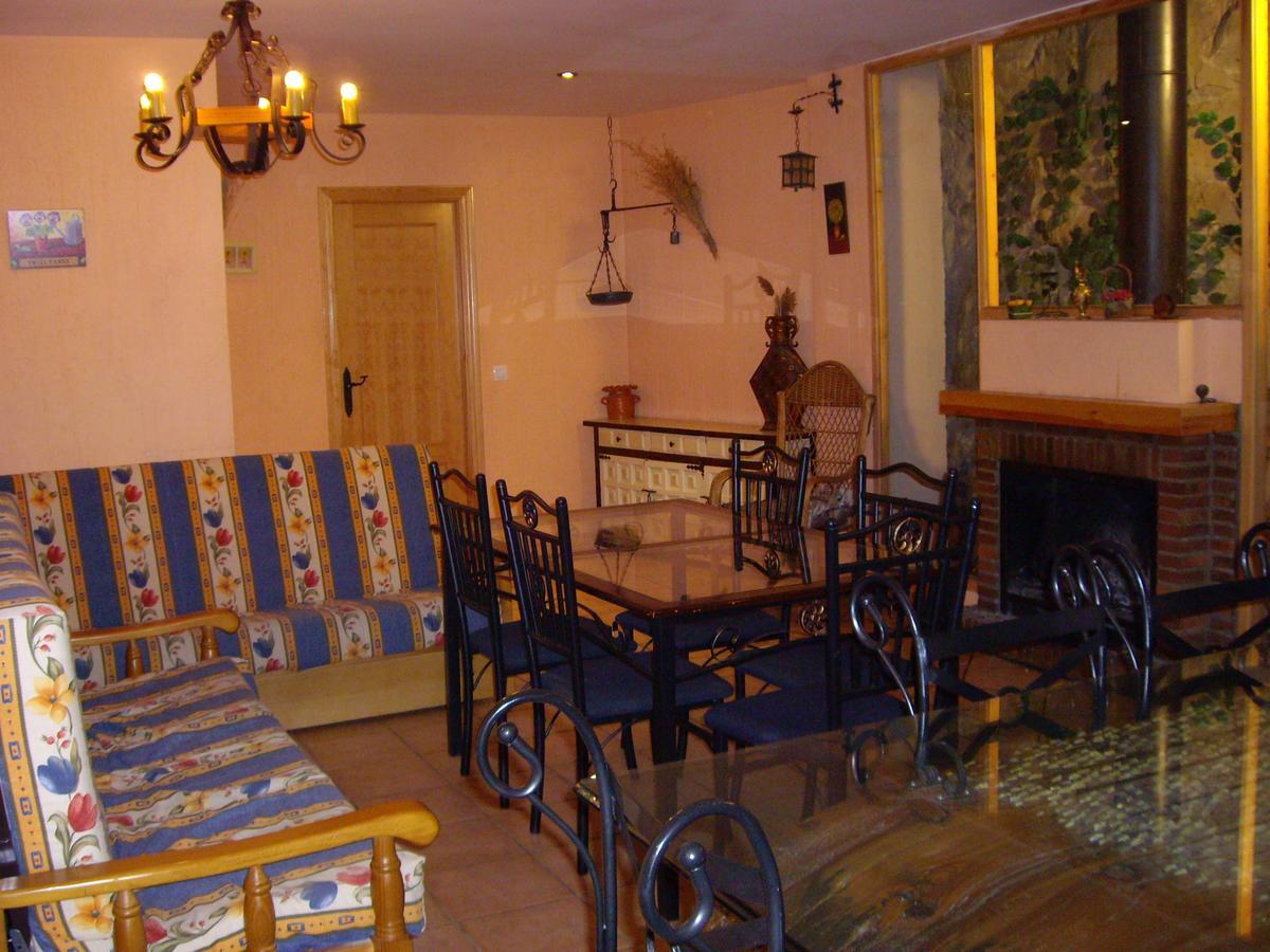 Vut Vivienda De Uso Turistico La Risca Guest House Molinos de Papel Ngoại thất bức ảnh